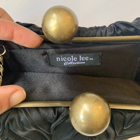 ⭐️2 for $30⭐️VINTAGE SHOULDER CHAIN BAG, CLUTCH - Picture 3 of 6